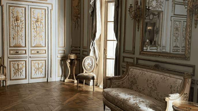Classic Interior Design: Timeless Elegance for Modern Homes